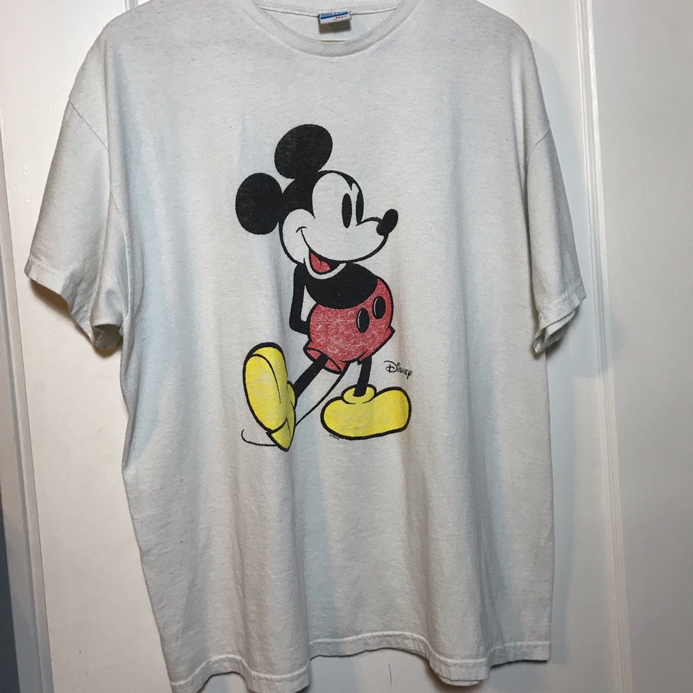 Mickey Mouse distressed tee